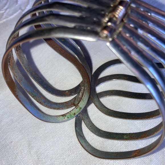 Silvertone Bohemian spring-closure bracelet, outside looks perfect $11 - Picture 6 of 8